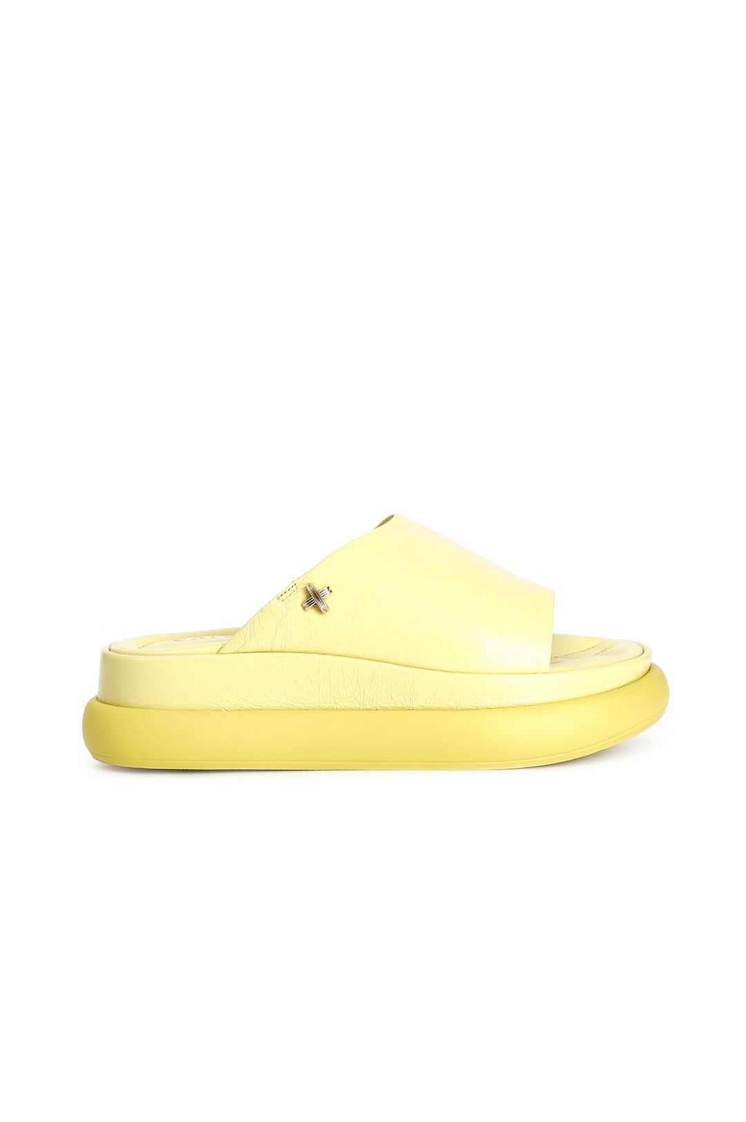 Ciabatta Cafènoir in pelle con fascia grande e accessorio giallo NB3600