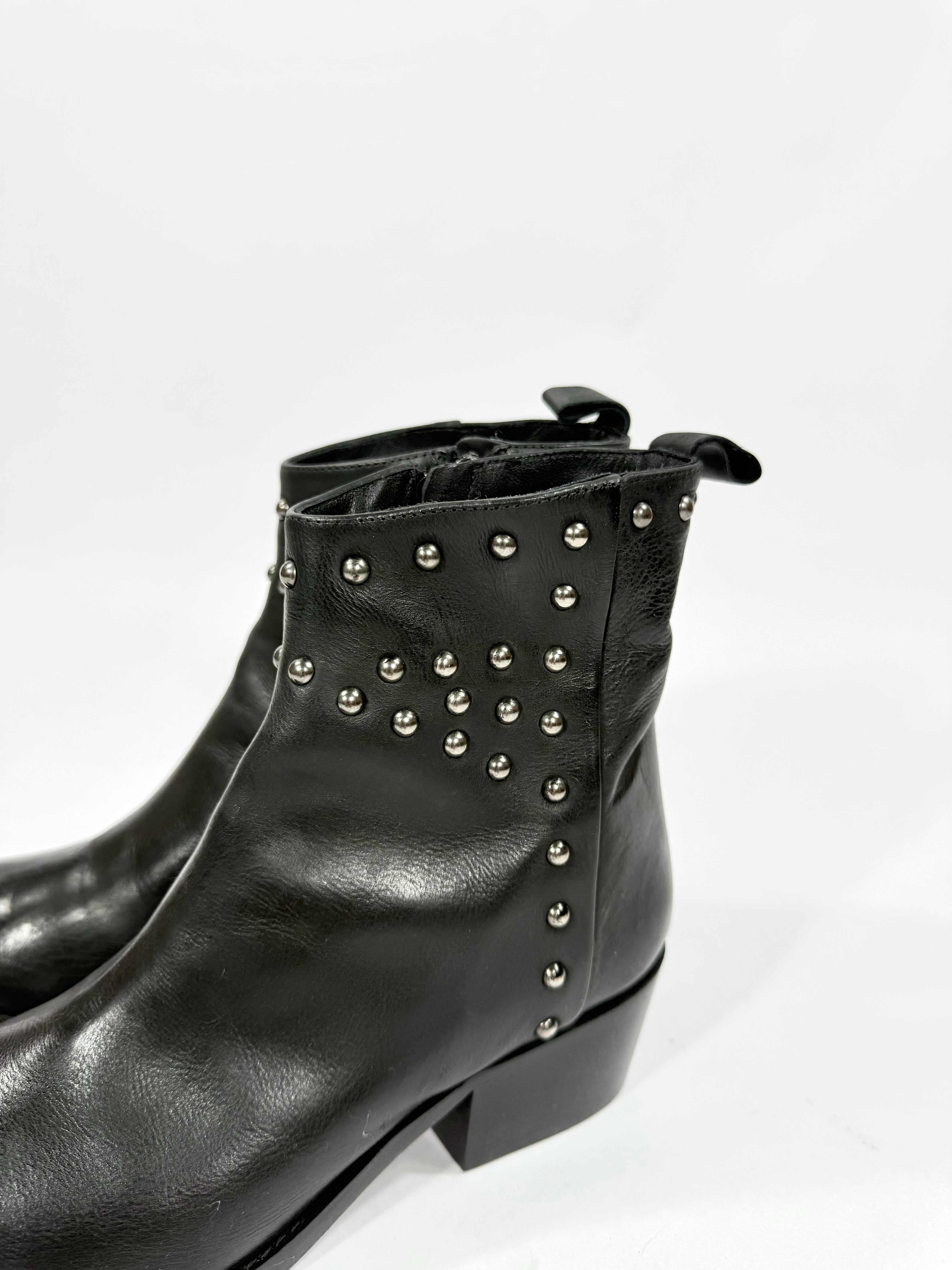 Kenneth Cole texano vera Pelle borchie