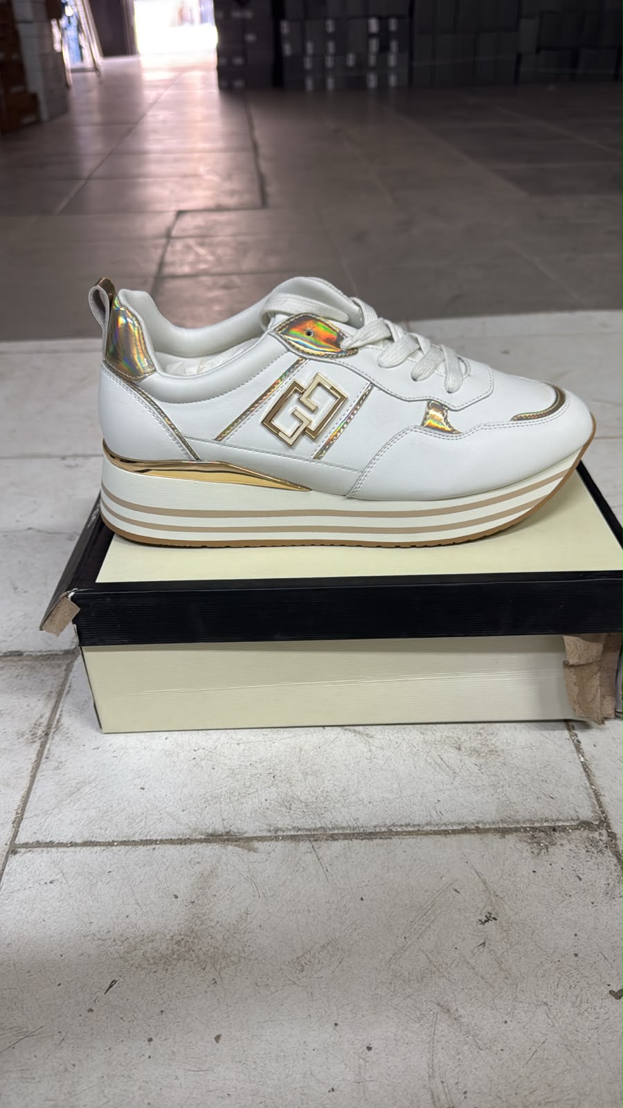 Sneakers Gold&Gold