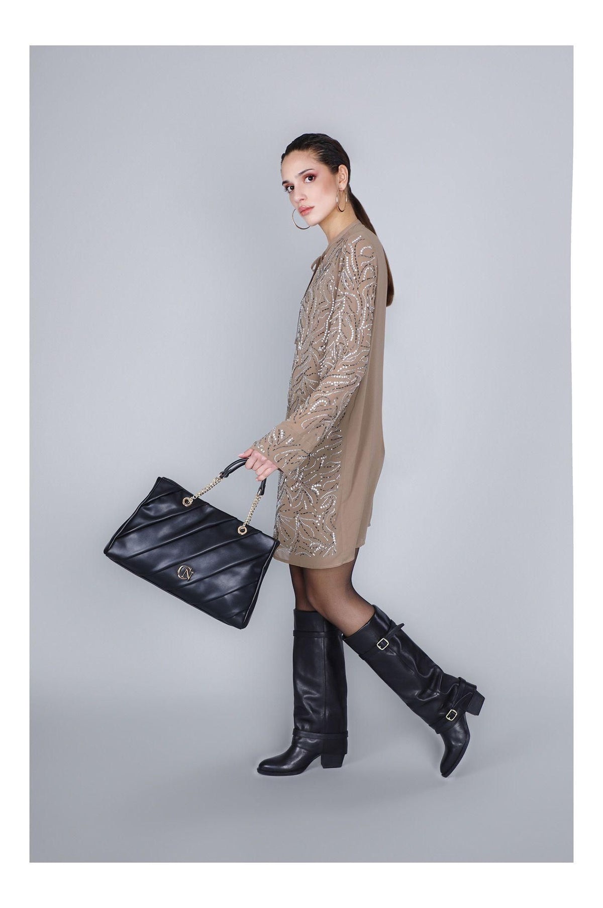 Borsa Shopping con plissettatura di CafèNoir e manici con catena WD0908