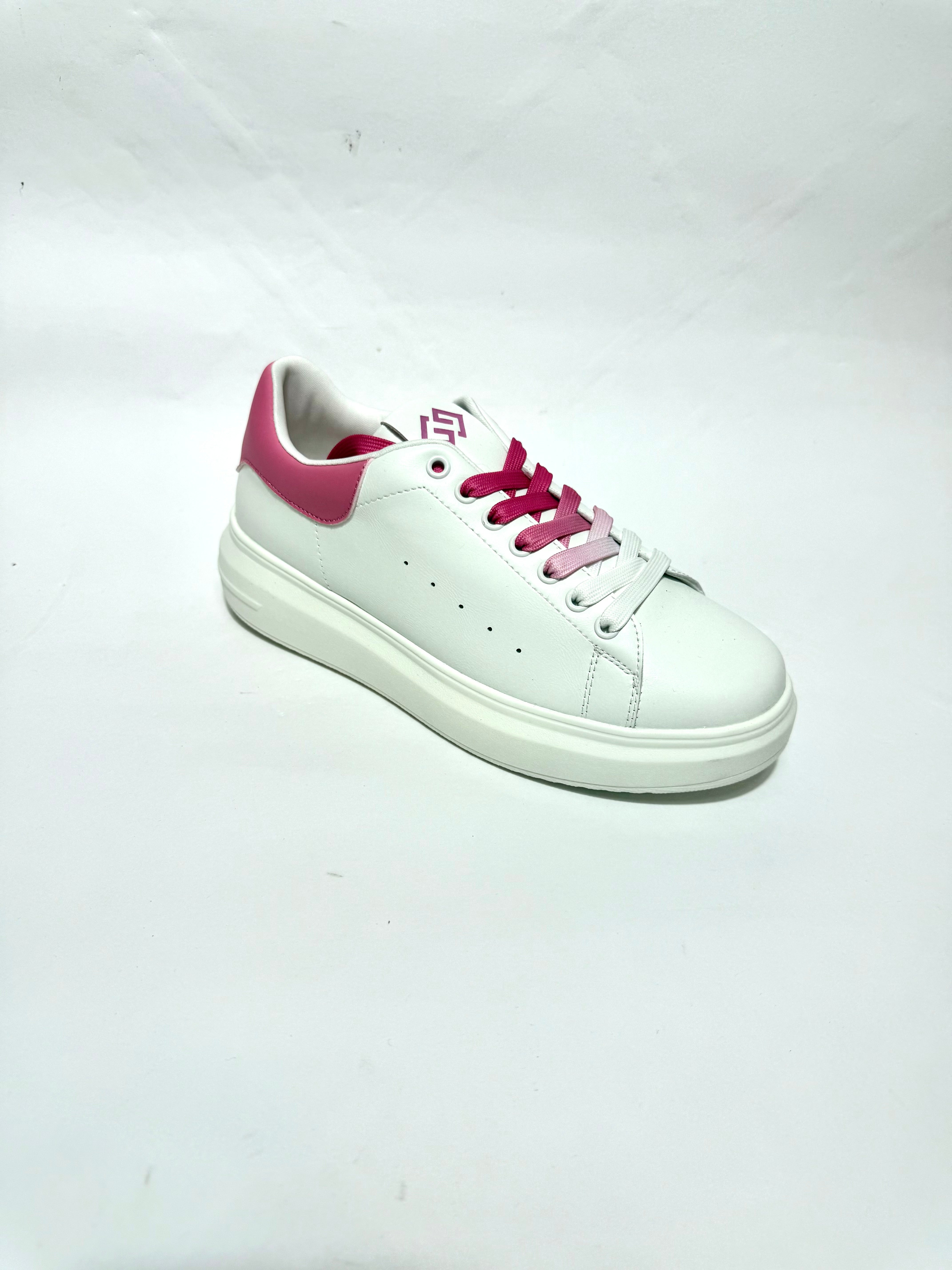 Sneakers Gold&Gold GB810