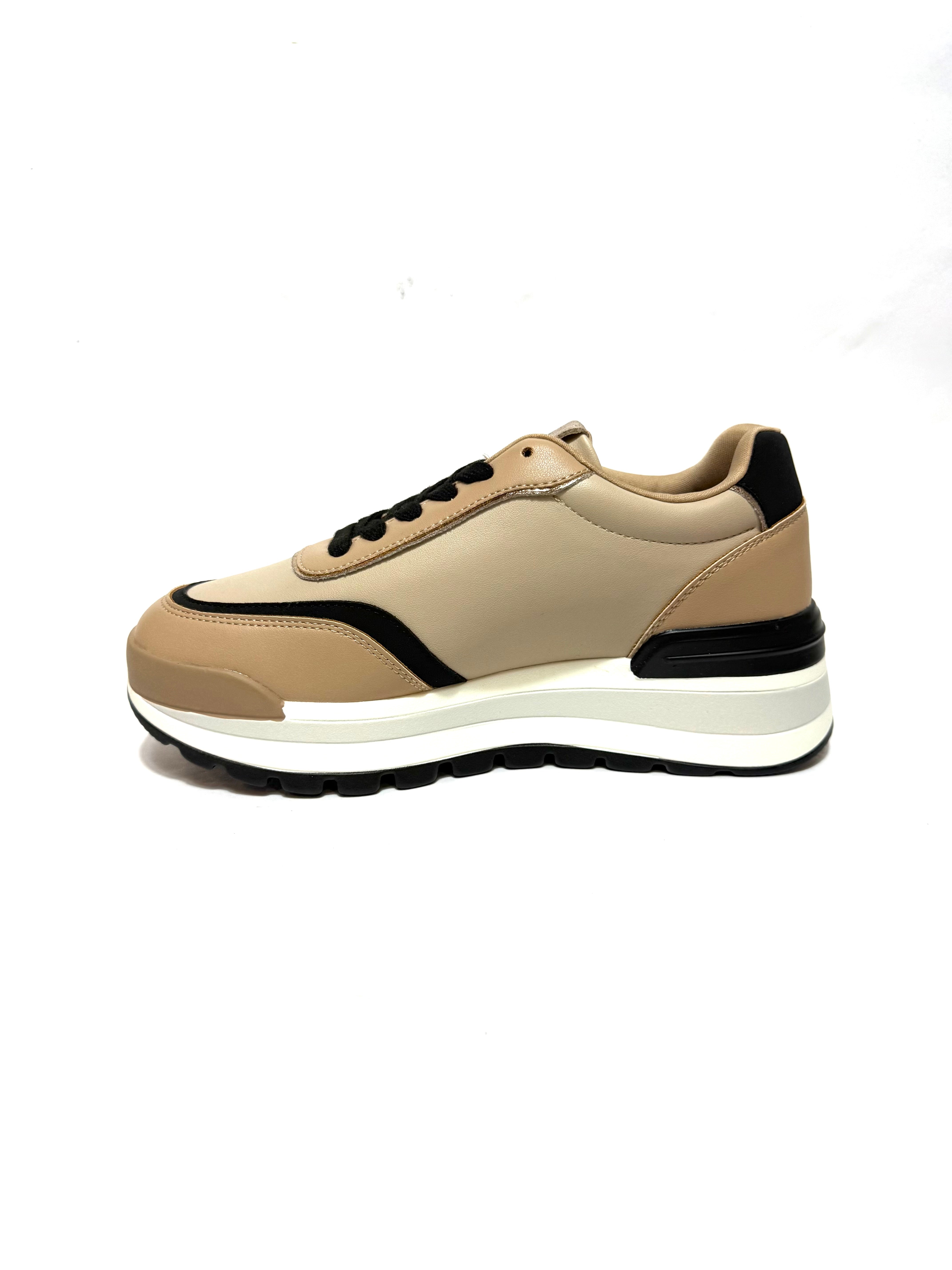 Sneakers Gold&Gold GB885