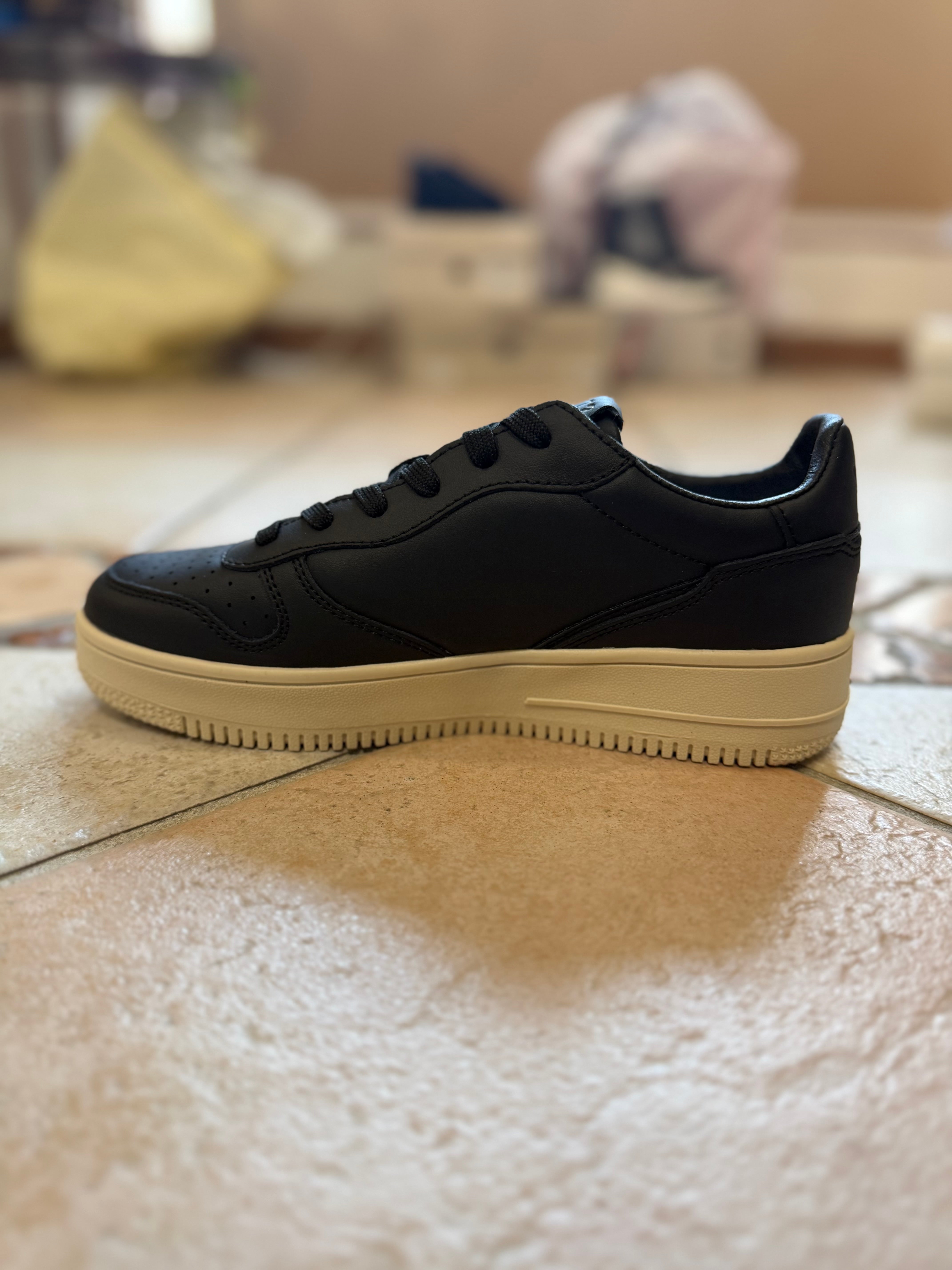 Sneakers YONOT? I3300